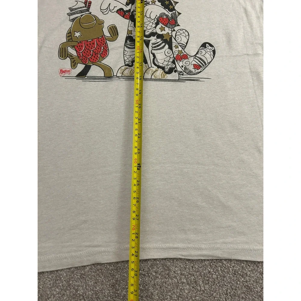 Furry Feline Creatives Graphic Tee Mens L Oatmeal Excellent Japanese Cat Fish - Picture 2 of 5